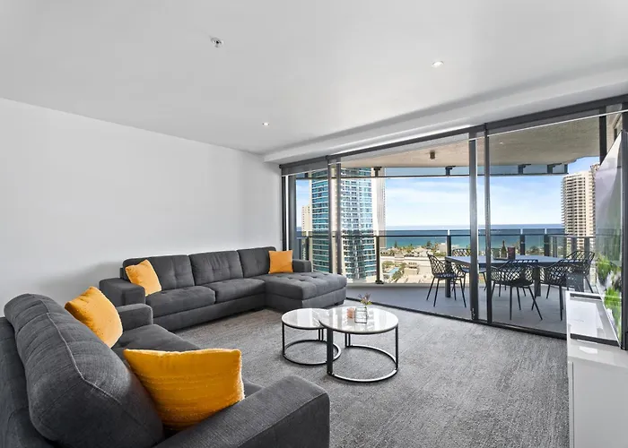 Apartmento com 3 dormitórios